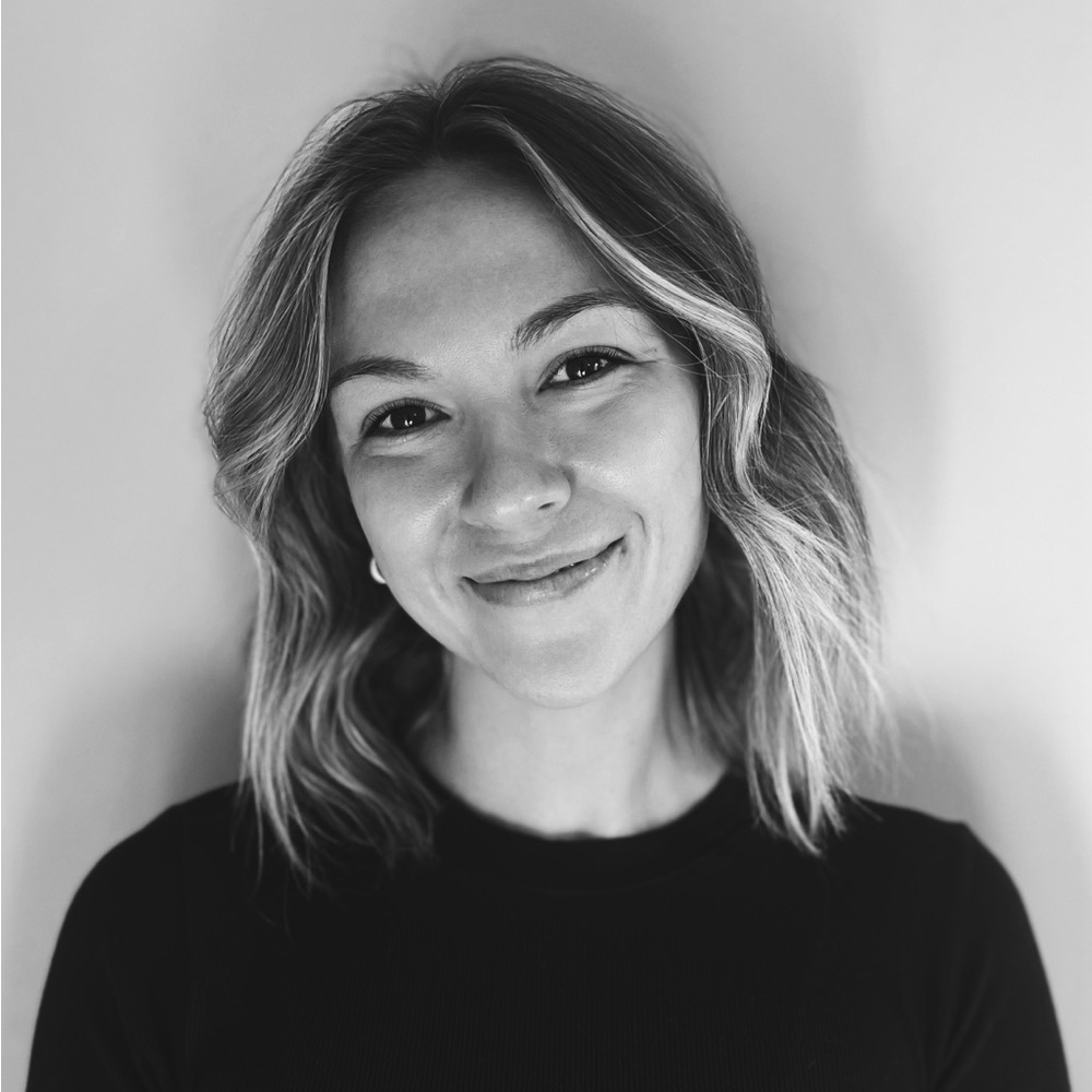 MEET YOUR POSHER!